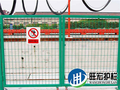 铁路护栏网11